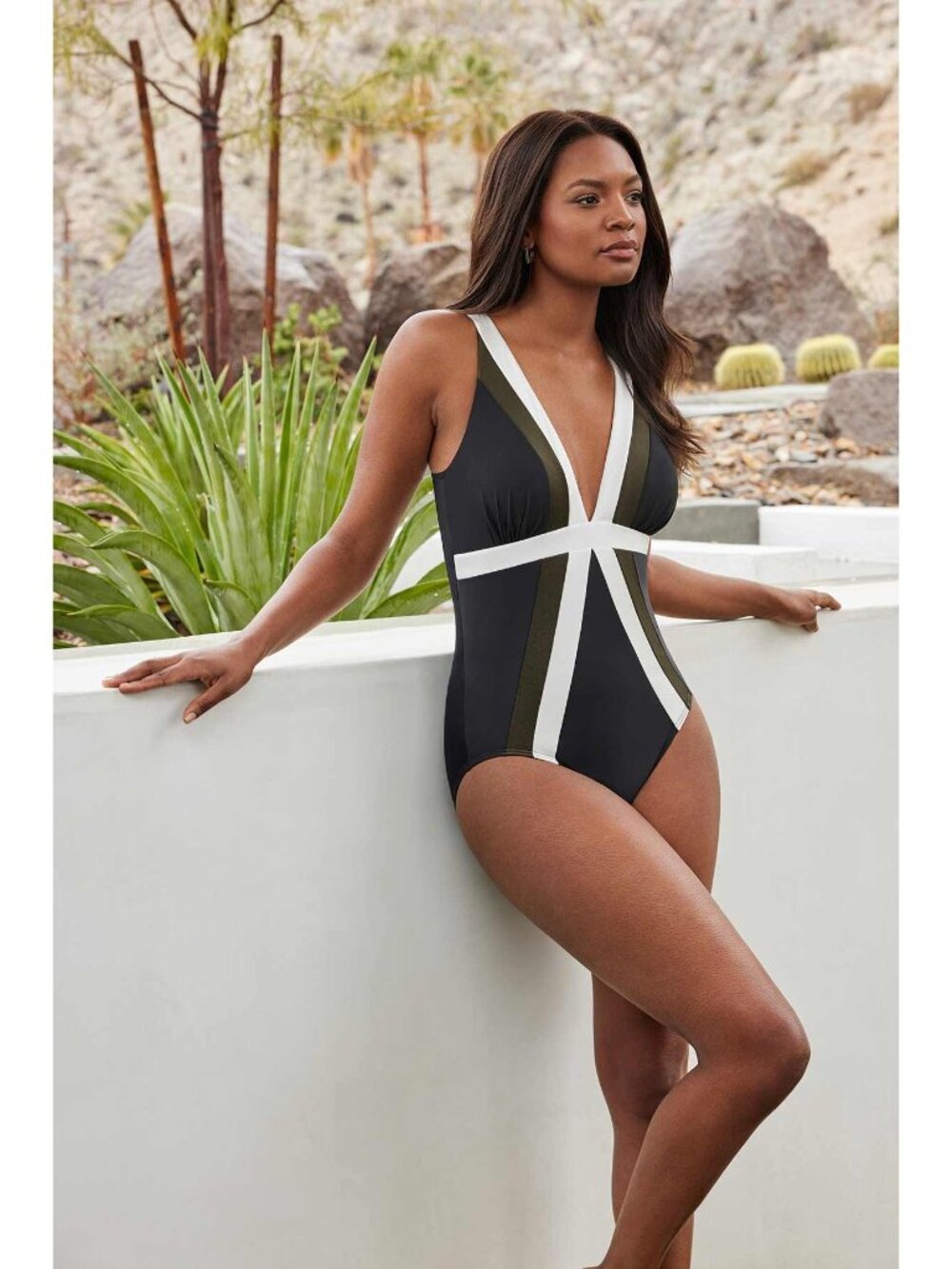 MIRACLESUIT Trilogy One Piece Spectra Swimsuit Black Size 8 NWT
